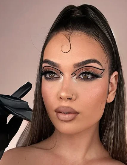 resultado de maquillaje profesional aprendido en curso de maquillaje